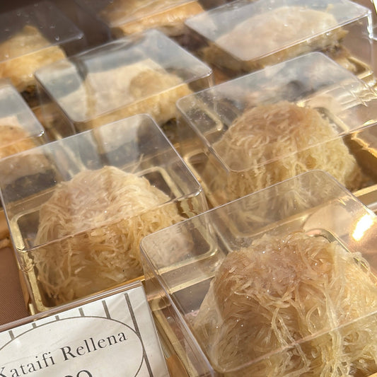 Kataifi rellena — كنافة (Kunafa)
